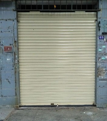 莲湖区卷闸门维修更换与门业安装服务指南